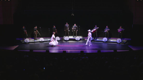 La Bamba Mariachi Garibaldi de Jaime Cuéllar with Dancers